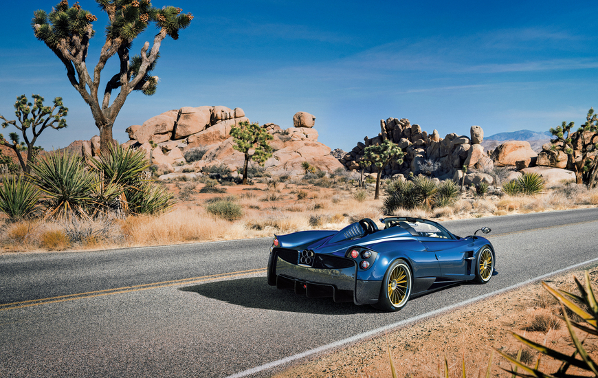 Huayra Roadster on the road