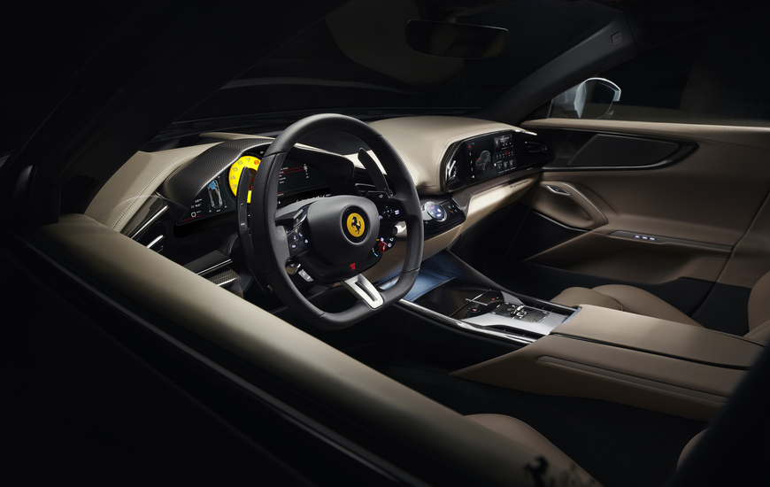 Purosangue interiors (Ph. Ferrari)