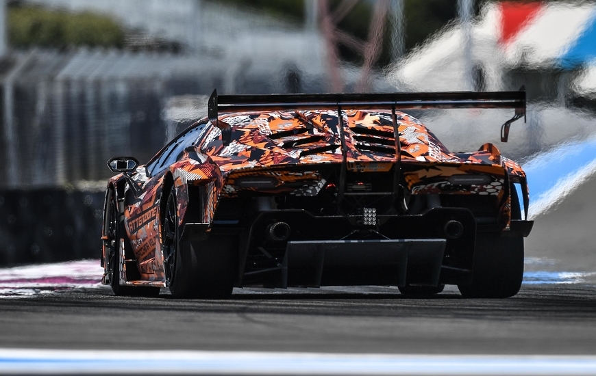 Lamborghini SCV12
