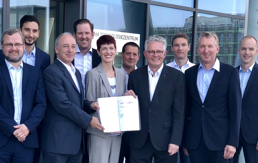 The IRG CosiMO consortium