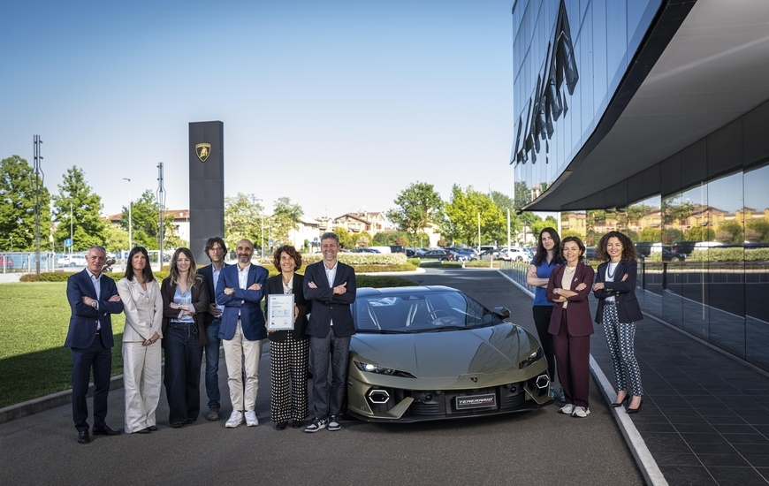Ph. Automobili Lamborghini