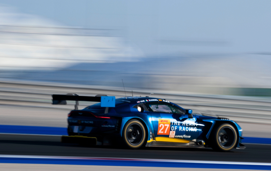 ph-Aston Martin