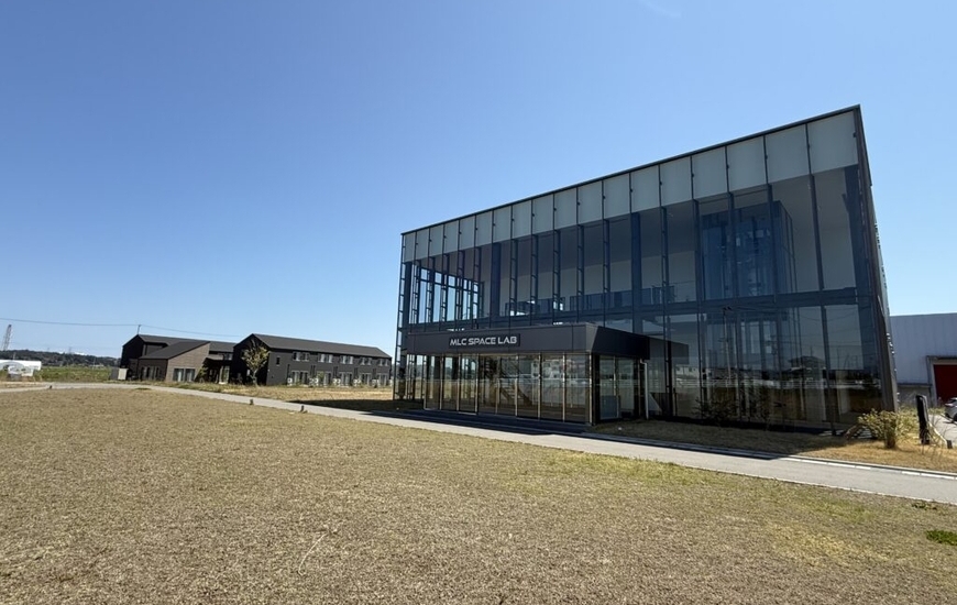 Flagship Branch in Minamisoma (ph. Space Walker)